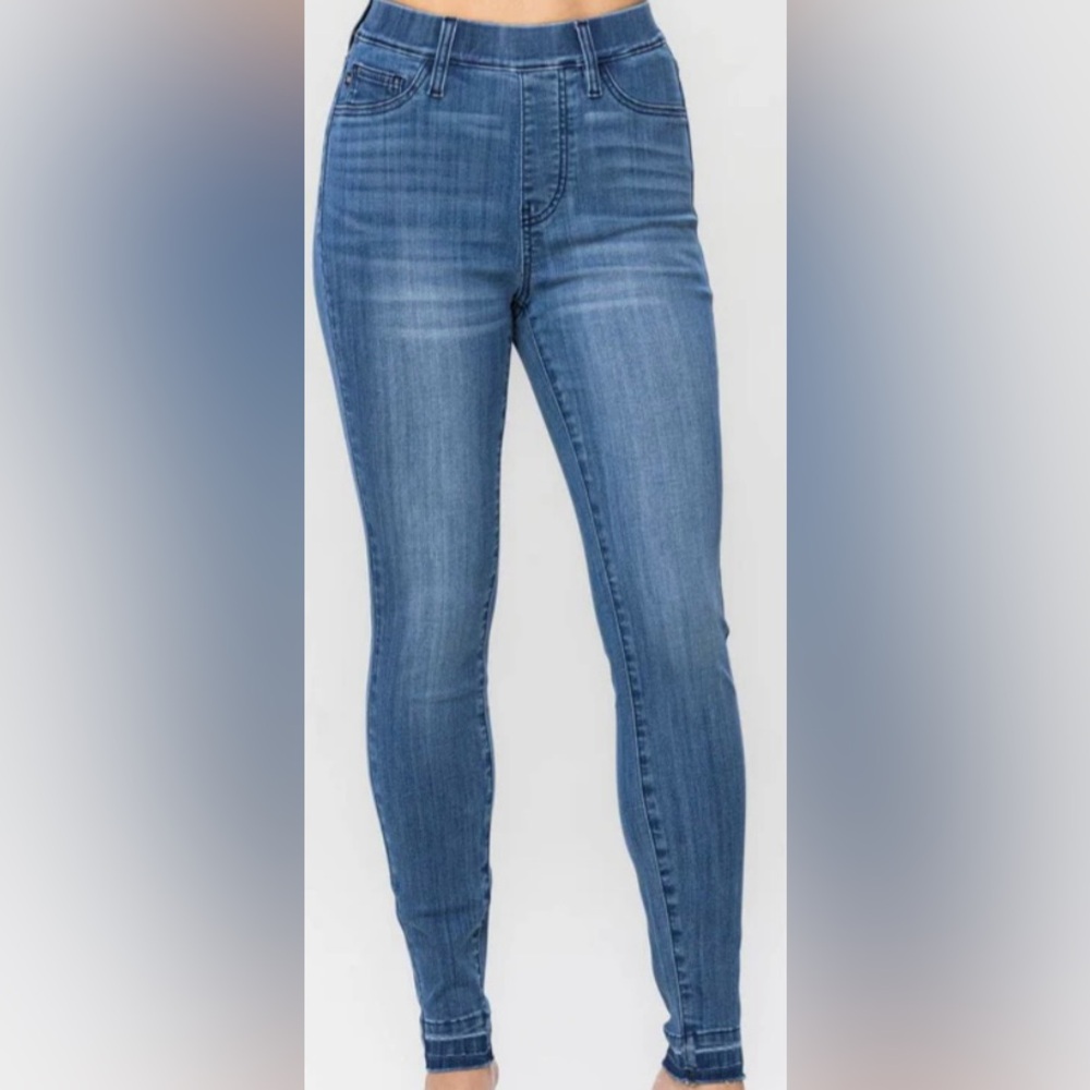 Judy Blue Pull On Medium Dark Blue Distressed Skinny Jegging Jeans 20W Plus - Picture 5 of 10